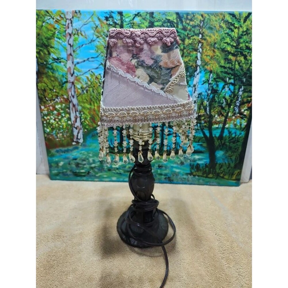 Romantic Victorian boudoir lamp 14.5in